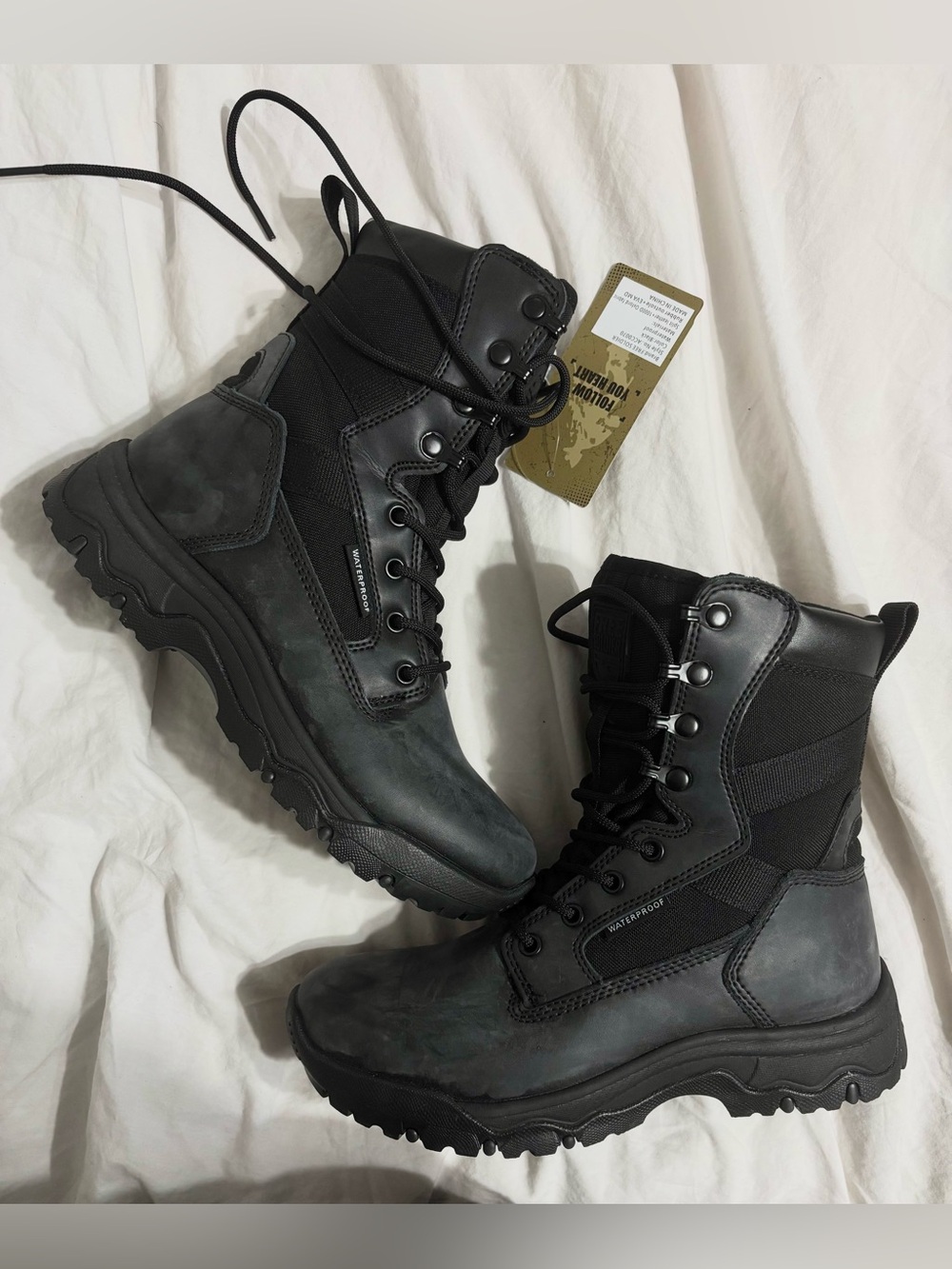 Women’s tactical waterproof lace up boots black